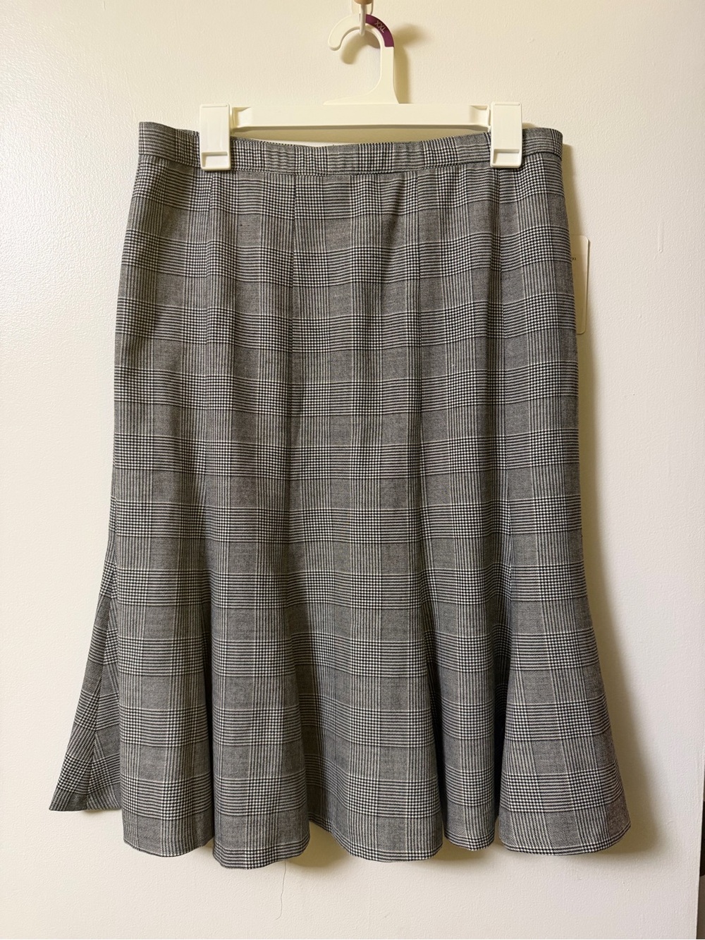 New Zac and Rachel skirt